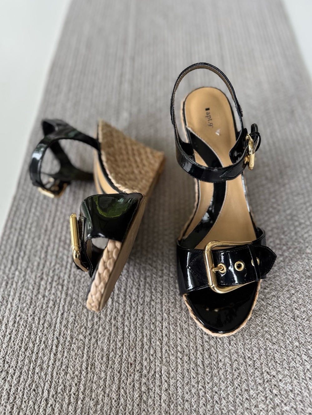 Apt. 9 Black Patent Ankle Strap Wedge Sandals with Oversized Gold Buckles Sz 9